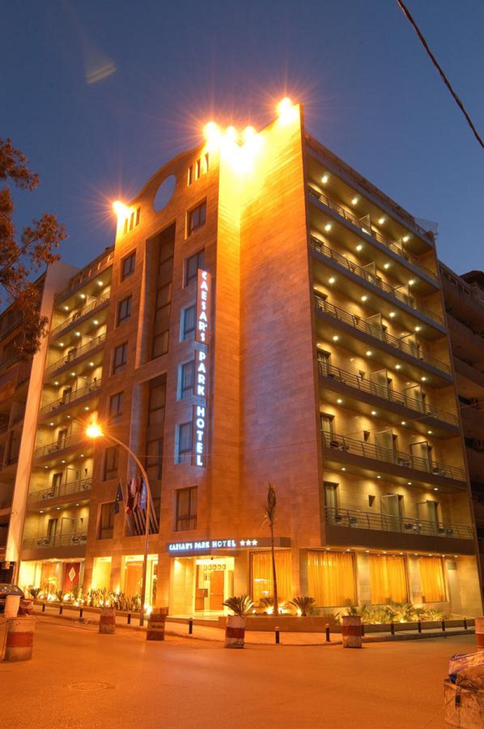 Caesar'S Park Hotel Бейрут Екстериор снимка
