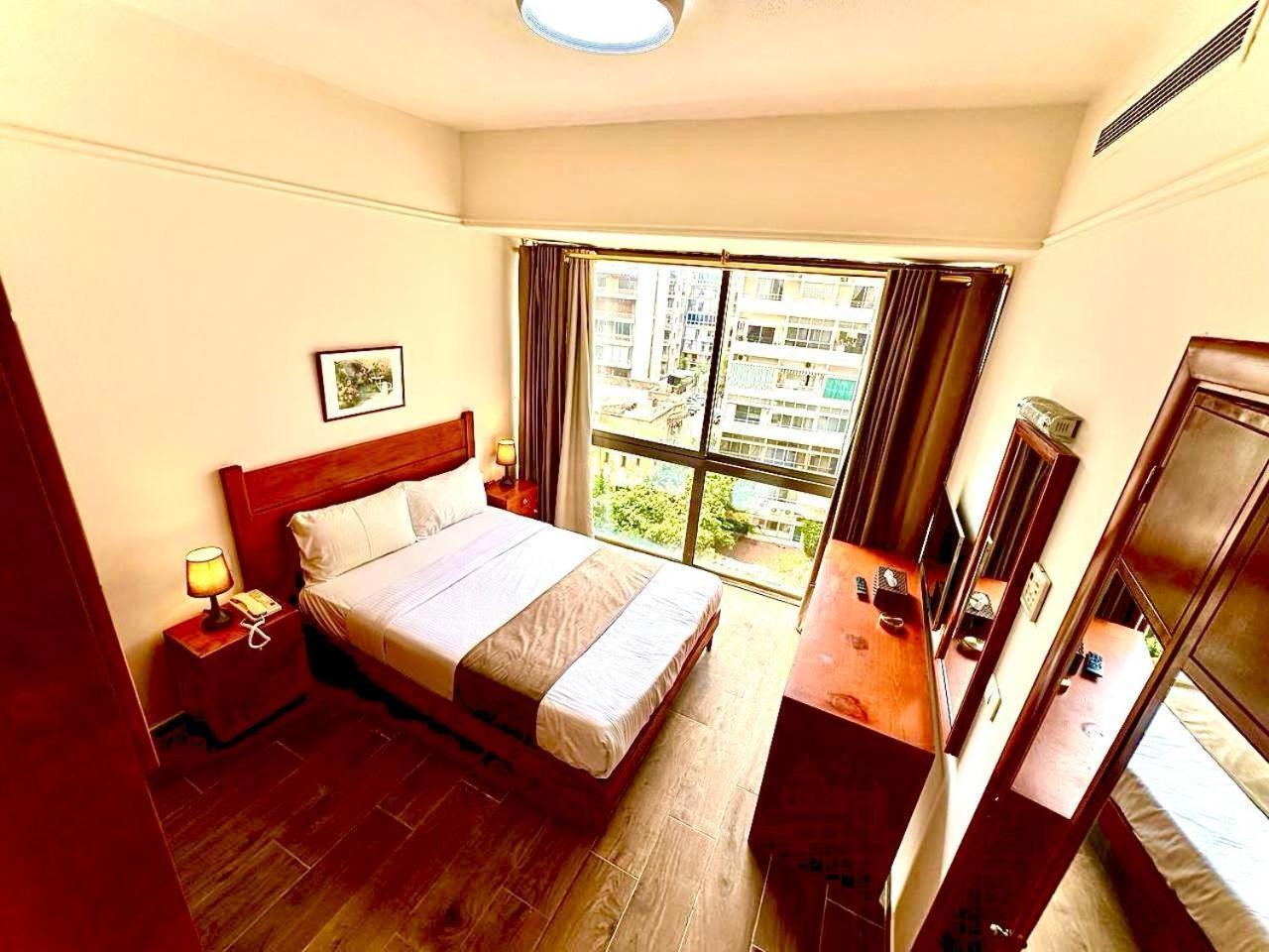 Caesar'S Park Hotel Бейрут Екстериор снимка