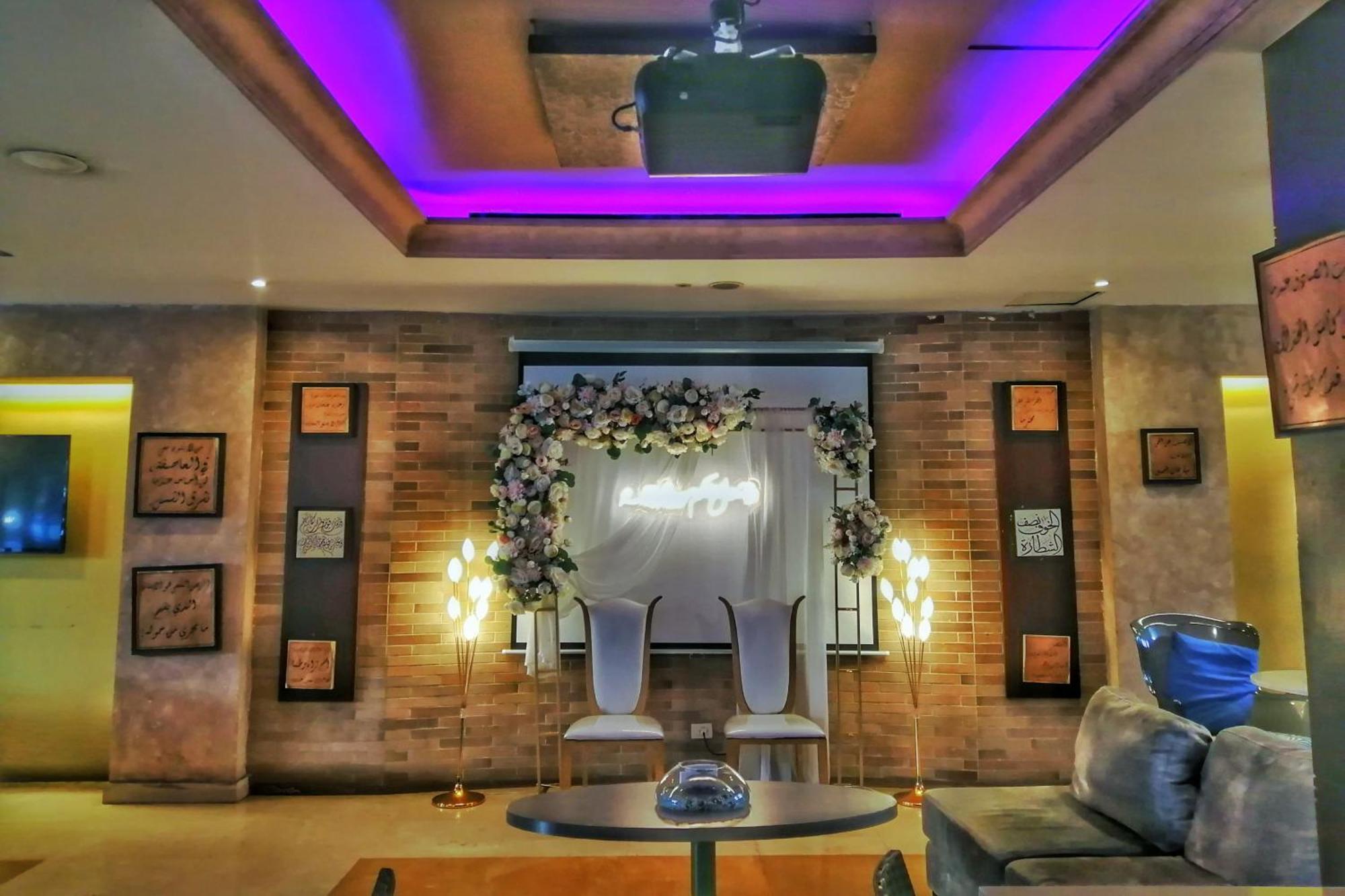 Caesar'S Park Hotel Бейрут Екстериор снимка