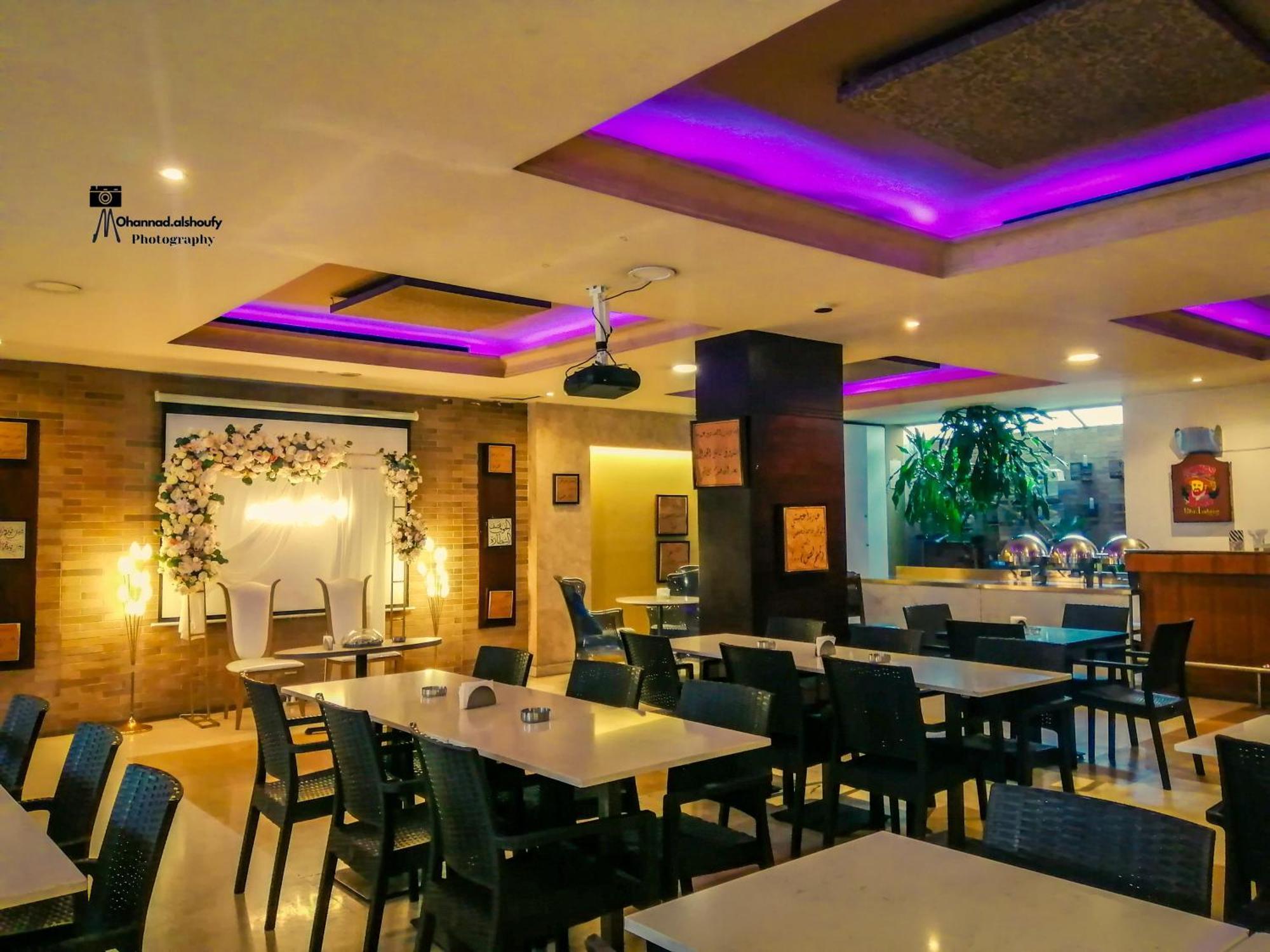 Caesar'S Park Hotel Бейрут Екстериор снимка